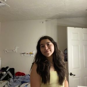 Meet your Posher, Fatima